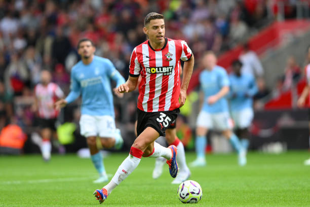 力的内线替 力的内线替